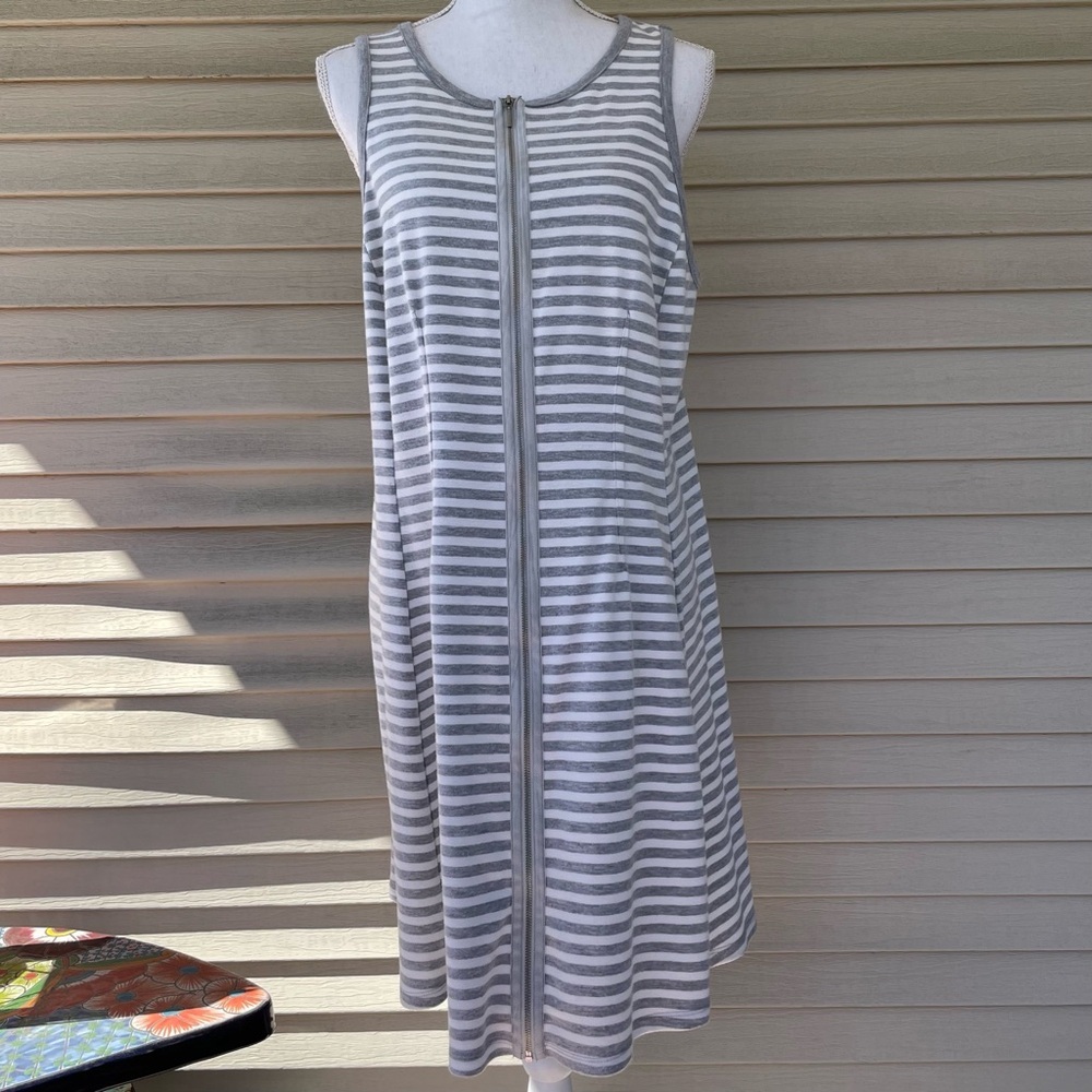 Mossimo Striped Sleeveless Dress in Gray and White Size XXL